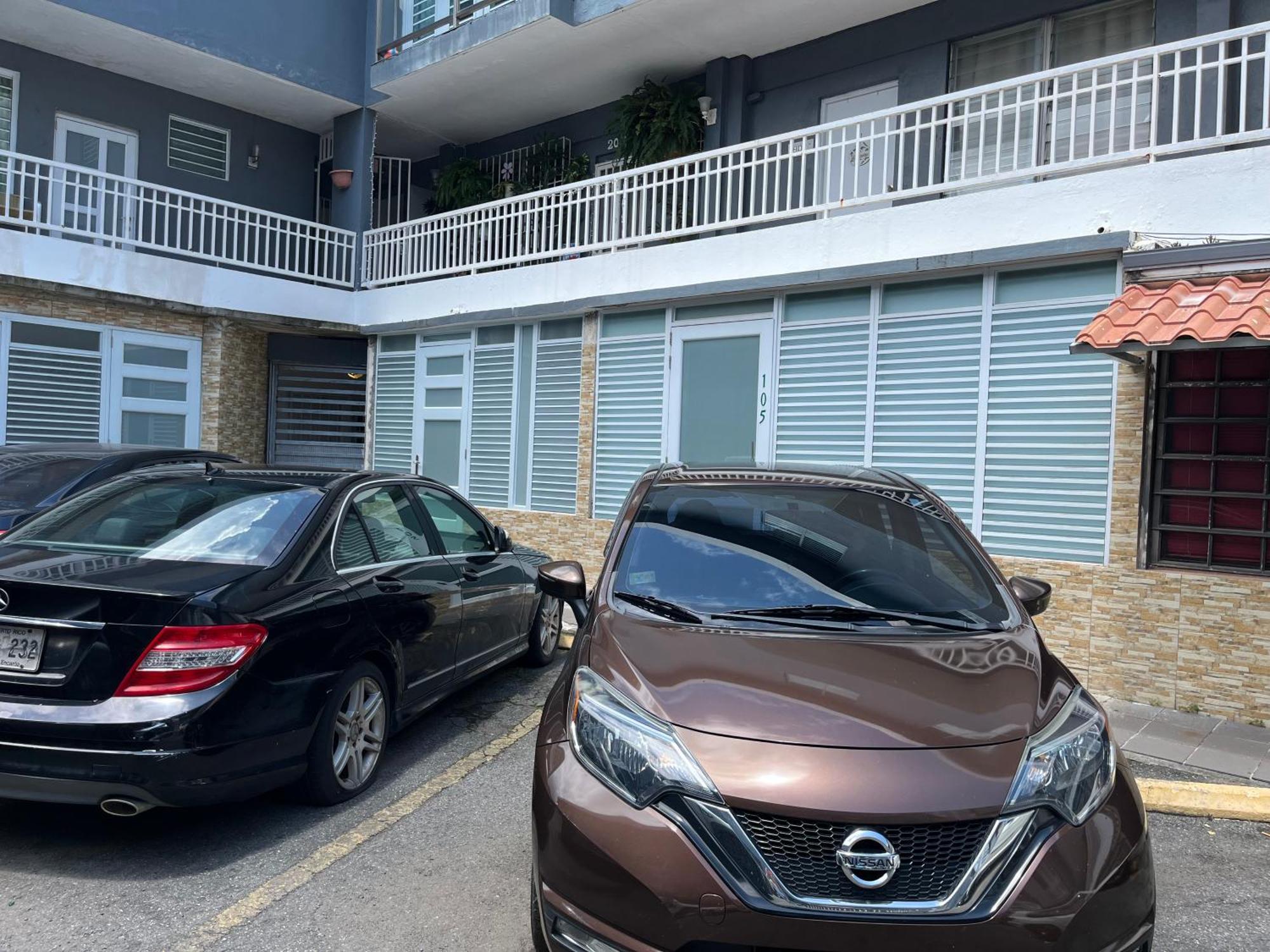 Posada Centric Studio Isla Verde Сан Хуан Екстериор снимка